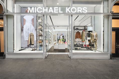 Michael Kors store locator